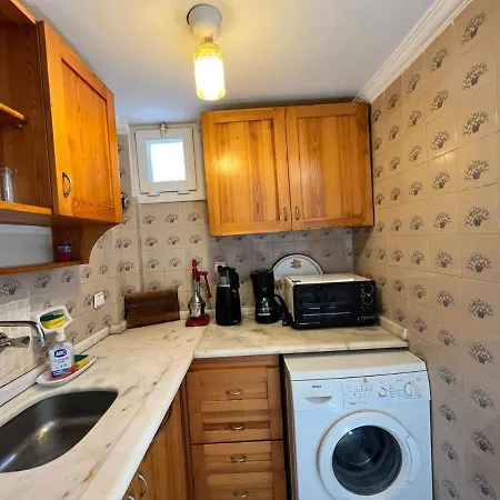 Vacation Flat W Balcony 1 Min To In Antalya Apartman *